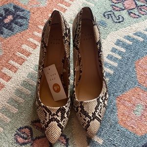 A New Day Snake Print Size 9.5 Heels NWT